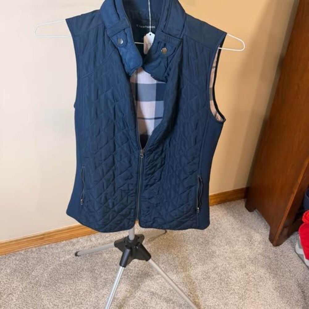 41 Hawthorn Navy Blue Quilted Vest Size S